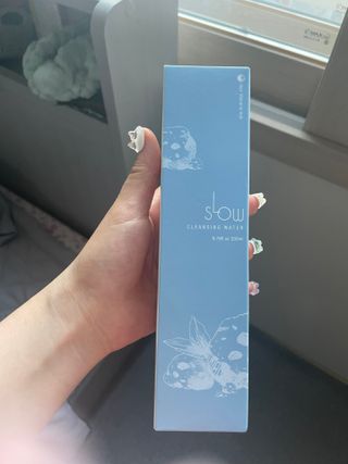 슬로우 스킨스 슬로우 화산송이 클렌징 워터 — 4.5점을 준 리뷰어가 2021년 6월 올린 사용 사진