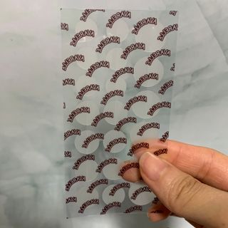 에버렐 아크네 클리어 패치 오리지널(40매) + XL(8매) 1세트, 각 1개씩 — 5점을 준 리뷰어가 2022년 5월 올린 사용 사진