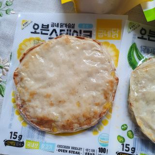 굽네몰 [굽네] 탱글탱글 닭가슴살볼 3종, 닭가슴살 오븐 스테이크 3종 — 5점을 준 리뷰어가 2021년 5월 올린 사용 사진