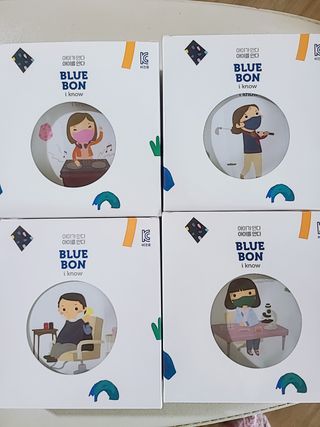 [블루 본 아이노우] 유아용 컬러마스크 40 PCS SET 2중 택 1 — 5점을 준 리뷰어가 2021년 4월 올린 사용 사진