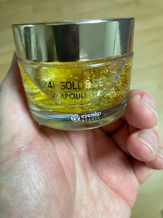 아이앤립 / EYENLIP 아이앤립 24K 골드 N 펩타이드 앰플 크림 — 5점을 준 리뷰어가 2021년 5월 올린 사용 사진