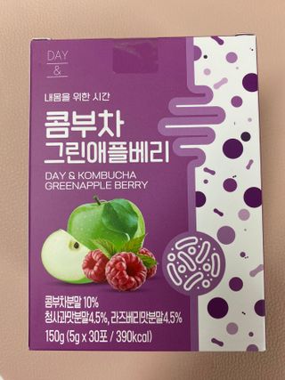 참앤들황토농원 7가지 맛! 탄산 톡톡! 스파클링! 데이앤 콤부차 7종 10포 1박스씩 ★총 7박스★ — 5점을 준 리뷰어가 2023년 3월 올린 사용 사진