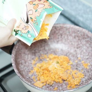 [푸딩팩토리] 요잇조잇 닭갈비 닭가슴살/김치 닭가슴살 곤약볶음밥 2종 (김치볶음밥 2개 닭갈비 볶음밥 1개) — 5점을 준 리뷰어가 2022년 7월 올린 사용 사진