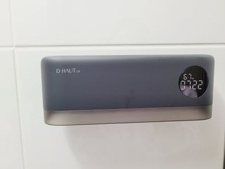 디하우트 랩 디하우트랩 UV 무선 칫솔살균기하루 8회 자동 살균 — 5점을 준 리뷰어가 2021년 11월 올린 사용 사진