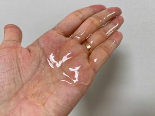 닥터시드 페퍼민트 앤 레몬 비건 비듬케어 쿨 탈모 샴푸 (1000ml) — 5점을 준 리뷰어가 2023년 7월 올린 사용 사진