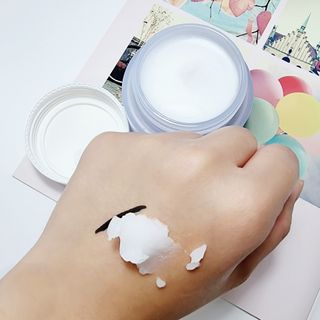 트리마이 민감 피부도 안심하고 사용 가능한 원스텝 클렌저, 멜로우 유 클렌징 밤 — 4점을 준 리뷰어가 2022년 11월 올린 사용 사진