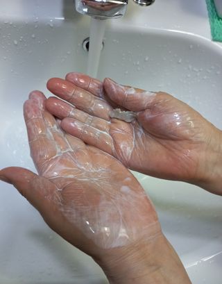 듀오코리아 [듀오] 피부맞춤형 저자극 클렌징밤 1종 랜덤발송 (모공케어,안색개선,안티에이징,블랙헤드) — 5점을 준 리뷰어가 2022년 4월 올린 사용 사진