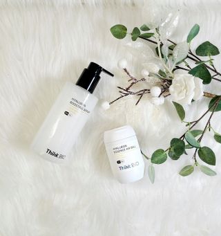 씽크바이오 히알루론 에센스 에어볼 28ea/ 부스팅 세럼 250ml 2종 세트 — 5점을 준 리뷰어가 2022년 8월 올린 사용 사진