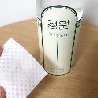정원 제비꽃 토너 — 5점을 준 리뷰어가 2021년 8월 올린 사용 사진