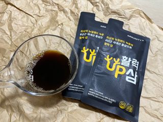 [이뮤니티플러스] 최고급녹용과 국내산 6년근 홍삼으로 활력업!!_ 활력UP삼 30포 1box — 5점을 준 리뷰어가 2022년 5월 올린 사용 사진