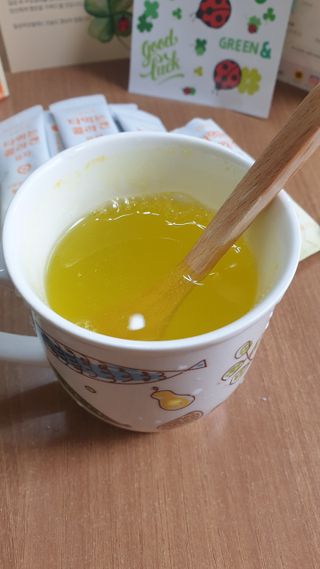 [음료수 대신 가능!]  빠르게 흡수되는 아임오 타먹는 콜라겐 1박스 — 5점을 준 리뷰어가 2023년 4월 올린 사용 사진