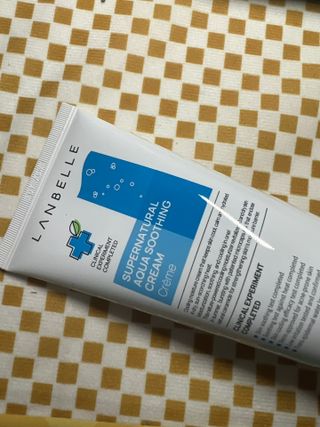 랑벨 수퍼내츄럴 아쿠아 수딩 크림 100ml — 5점을 준 리뷰어가 2022년 4월 올린 사용 사진