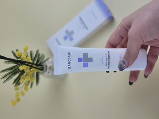 바노바기 코스메틱 바노바기 밀크씨슬 리페어 시카 선스크린 플러스 50ml — 5점을 준 리뷰어가 2023년 1월 올린 사용 사진