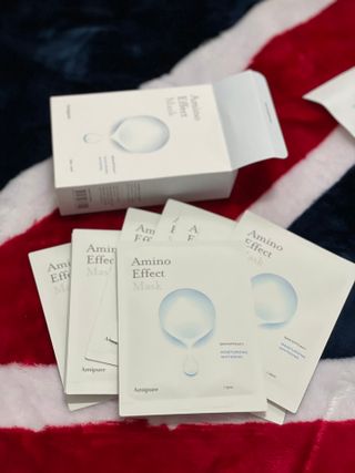 아미퓨어 촉촉하고 밝은 피부를 만들어주는 1일1팩, 아미노이펙트 마스크 10매 — 4점을 준 리뷰어가 2021년 6월 올린 사용 사진