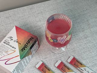 뉴트리미 마이스킨W 센텔라글루타치온C콜라겐 28포 — 4.5점을 준 리뷰어가 2023년 2월 올린 사용 사진