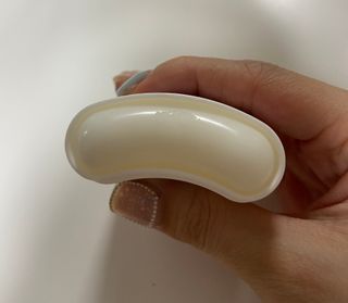 성분에디터 시어버터 아기발스틱 — 5점을 준 리뷰어가 2021년 6월 올린 사용 사진