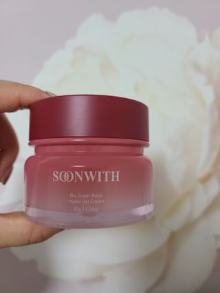SOONWITH 바이오 수퍼 아쿠아 하이드로 젤 크림 — 5점을 준 리뷰어가 2021년 3월 올린 사용 사진
