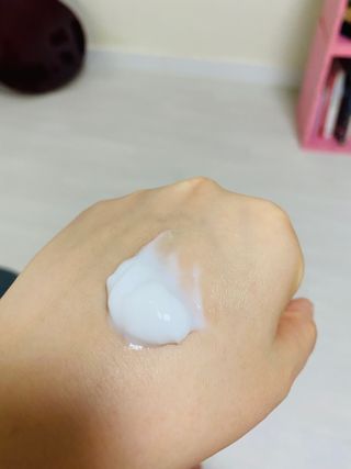 아미니 플라워테라피 바디로션  500ml 시리즈 — 5점을 준 리뷰어가 2021년 1월 올린 사용 사진