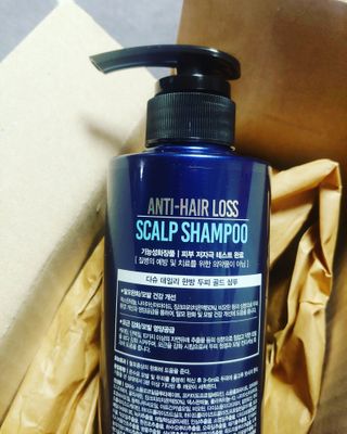 다슈코리아 다슈 데일리 단백질 한방 두피 골드 샴푸 500ml — 5점을 준 리뷰어가 2021년 1월 올린 사용 사진
