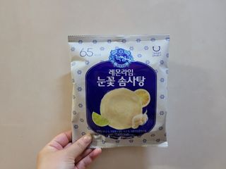 딜라이트 프로젝트  달콤한 눈꽃 간식세트( 눈꽃 솜사탕 / 레몬라임 솜사탕 / 달고나 총 7EA+스마트톡 증정) — 5점을 준 리뷰어가 2022년 5월 올린 사용 사진