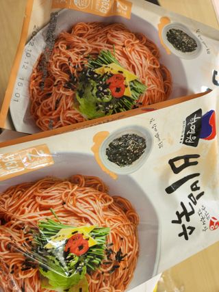[한면원] 비빔국수 2인분 — 5점을 준 리뷰어가 2022년 8월 올린 사용 사진