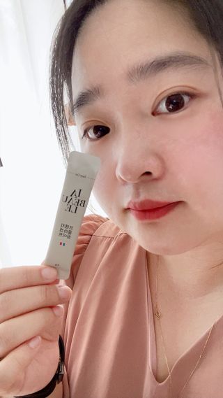 라보르 프렌치 콜라겐 화이트 — 5점을 준 리뷰어가 2022년 10월 올린 사용 사진