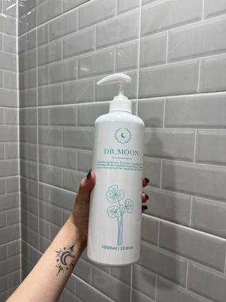 [닥터문] 센텔라 시카케어 화이트머스크 바디워시 1000ml — 4점을 준 리뷰어가 2023년 8월 올린 사용 사진