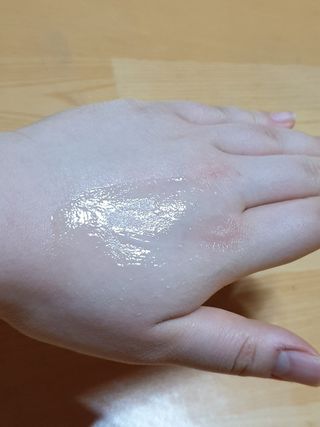 랑벨 수퍼내츄럴 아쿠아 수딩 크림 100ml — 5점을 준 리뷰어가 2022년 4월 올린 사용 사진