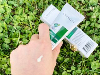 랑벨 랑바이오 블랙 시카 크림 50ml(블랙비 프로폴리스, 시카 4종, 판테놀 10 함유) — 5점을 준 리뷰어가 2022년 6월 올린 사용 사진