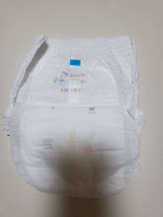 쿠잉 에어드라이  풀커버 팬티기저귀 (L/XL/XXL/XXXL) 1팩 — 5점을 준 리뷰어가 2023년 2월 올린 사용 사진