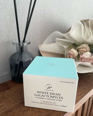 오투에니원 화이트 스완 갈락토미세스 비타민 C 필링 패드 60매 — 5점을 준 리뷰어가 2023년 1월 올린 사용 사진