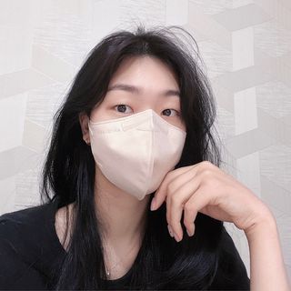 애니가드 셋업마스크 4컬러 각 10매입 [크리미베이지, 캐시미어로즈, 초콜렛브라운, 미드나잇네이비] — 5점을 준 리뷰어가 2022년 2월 올린 사용 사진