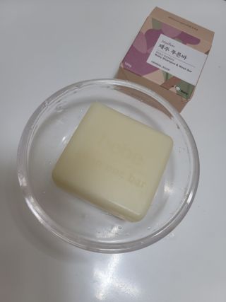 제주인디 제주 푸른바 폴리인디고 베이비 샴푸&워시 — 4점을 준 리뷰어가 2022년 1월 올린 사용 사진