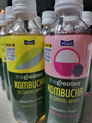 더그레잇티 콤부차 300ml *12개입 (오리지널 6개+베리리치 6개) — 5점을 준 리뷰어가 2022년 7월 올린 사용 사진