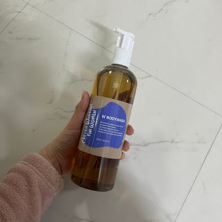 와프랩 운동하는 여성을 위한 더블유 미세먼지 세정 천연유래 약산성 바디워시 — 5점을 준 리뷰어가 2022년 3월 올린 사용 사진