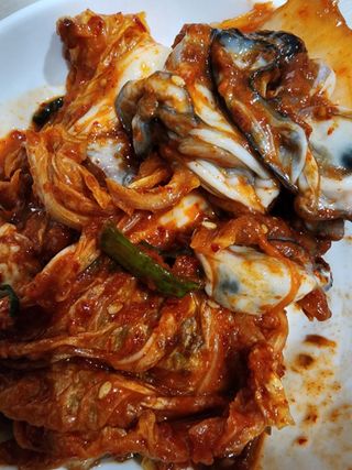 셰프애찬 별미김치 굴겉절이 1kg — 5점을 준 리뷰어가 2022년 12월 올린 사용 사진