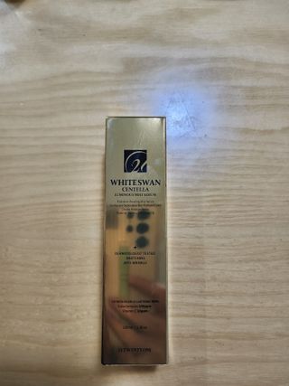 오투에니원 화이트스완 센텔라 루미너스 미스트 세럼 100ml — 5점을 준 리뷰어가 2023년 1월 올린 사용 사진