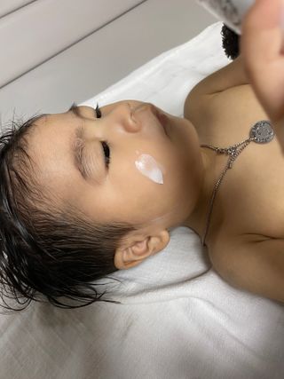 아토스탠다드 베이비크림 — 5점을 준 리뷰어가 2021년 1월 올린 사용 사진