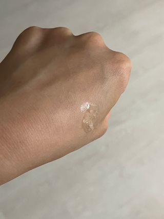 나우 [리브엠] 화해 1등 수분앰플 , 엑소코어 워터풀 텐션 앰플 — 5점을 준 리뷰어가 2023년 6월 올린 사용 사진