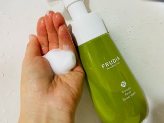[후르디아] 아보카도 약산성 비건 여성 청결제 — 5점을 준 리뷰어가 2021년 1월 올린 사용 사진