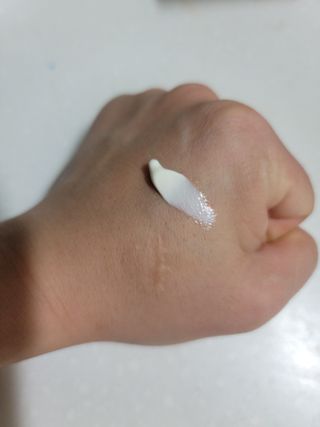 mom e 맘이 내추럴 베이비 케어 기저귀크림 — 5점을 준 리뷰어가 2021년 2월 올린 사용 사진