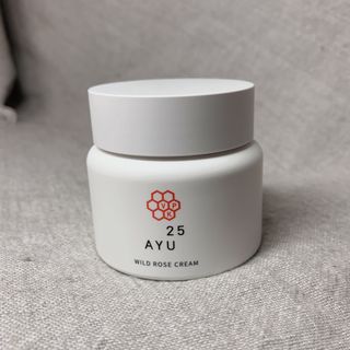 AYU25[아유트웬티파이브]다마스크로즈워터 베이스 천연 수분 촉촉 크림 — 5점을 준 리뷰어가 2021년 3월 올린 사용 사진