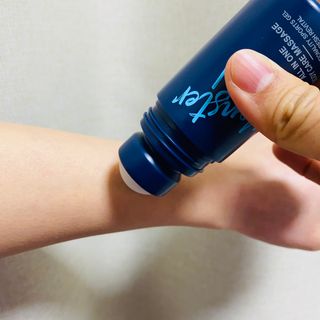 [바록스] 류현진 올인원 바디릴렉싱 몬스터겔 50ml — 3점을 준 리뷰어가 2021년 4월 올린 사용 사진