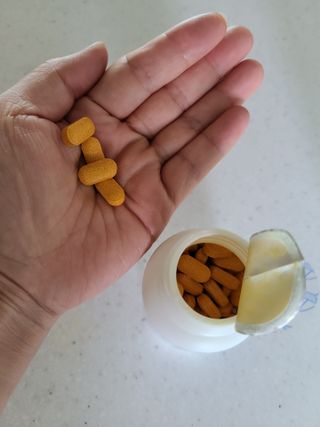 에이치알팜 조인트-서포트 보스웰리아 MSM 650mg x 120정 — 5점을 준 리뷰어가 2021년 6월 올린 사용 사진