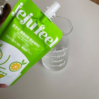 JEJUFEEL 풋풋한 제주담은 청귤에이드 — 5점을 준 리뷰어가 2022년 10월 올린 사용 사진