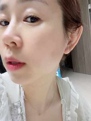 김정문알로에 큐어 큐어 알로에 리프레쉬 젤리 세럼, 큐어 알로에 하이드로 젤리 크림 — 5점을 준 리뷰어가 2021년 3월 올린 사용 사진
