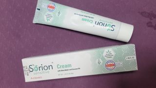 건선/아토/습진/민감성 피부 천연보습진정크림 소리온 크림 & 센시티브 크림 50g — 4.5점을 준 리뷰어가 2022년 1월 올린 사용 사진