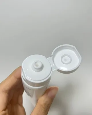 피지오겔 레드수딩 시카밸런스 크림 50ml — 5점을 준 리뷰어가 2022년 4월 올린 사용 사진