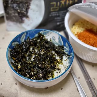 광천우리맛김 우리집밥도둑 맛있는광천김 우리김자반 50g 5봉 — 5점을 준 리뷰어가 2021년 11월 올린 사용 사진