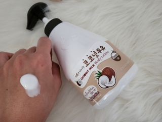 [과일나라] 피부가 마시는 코코넛우유 바디클렌저&바디로션 — 4점을 준 리뷰어가 2022년 3월 올린 사용 사진